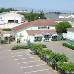 Fasthotel מלון 2*